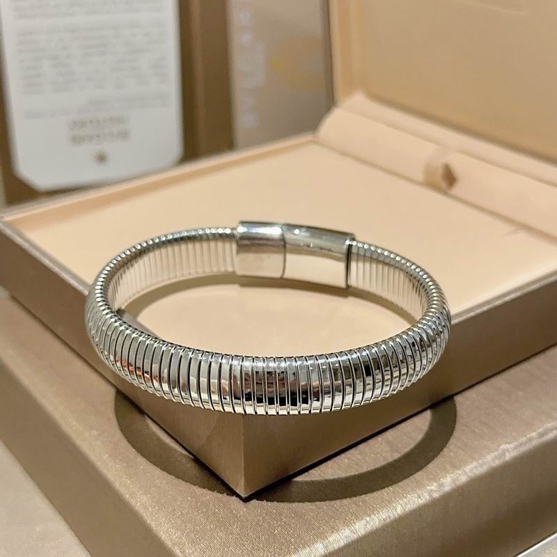 Bvlgari Bracelet 04yxs09